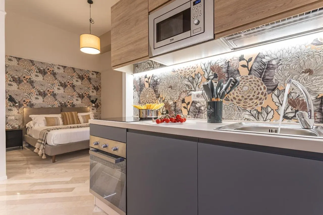 37 Colosseo Apartment Rome