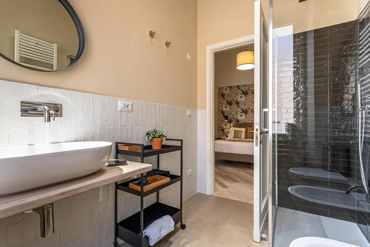 37 Colosseo Apartment Rome